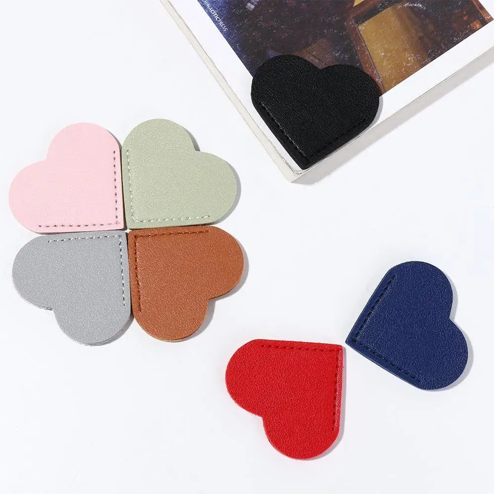 Portable Heart-shaped Corner Page Marker Vintage Multicolor Leather Bookmark Durable Handmade Book Page Marker Students Peaceful Pleasures Health and Wellness