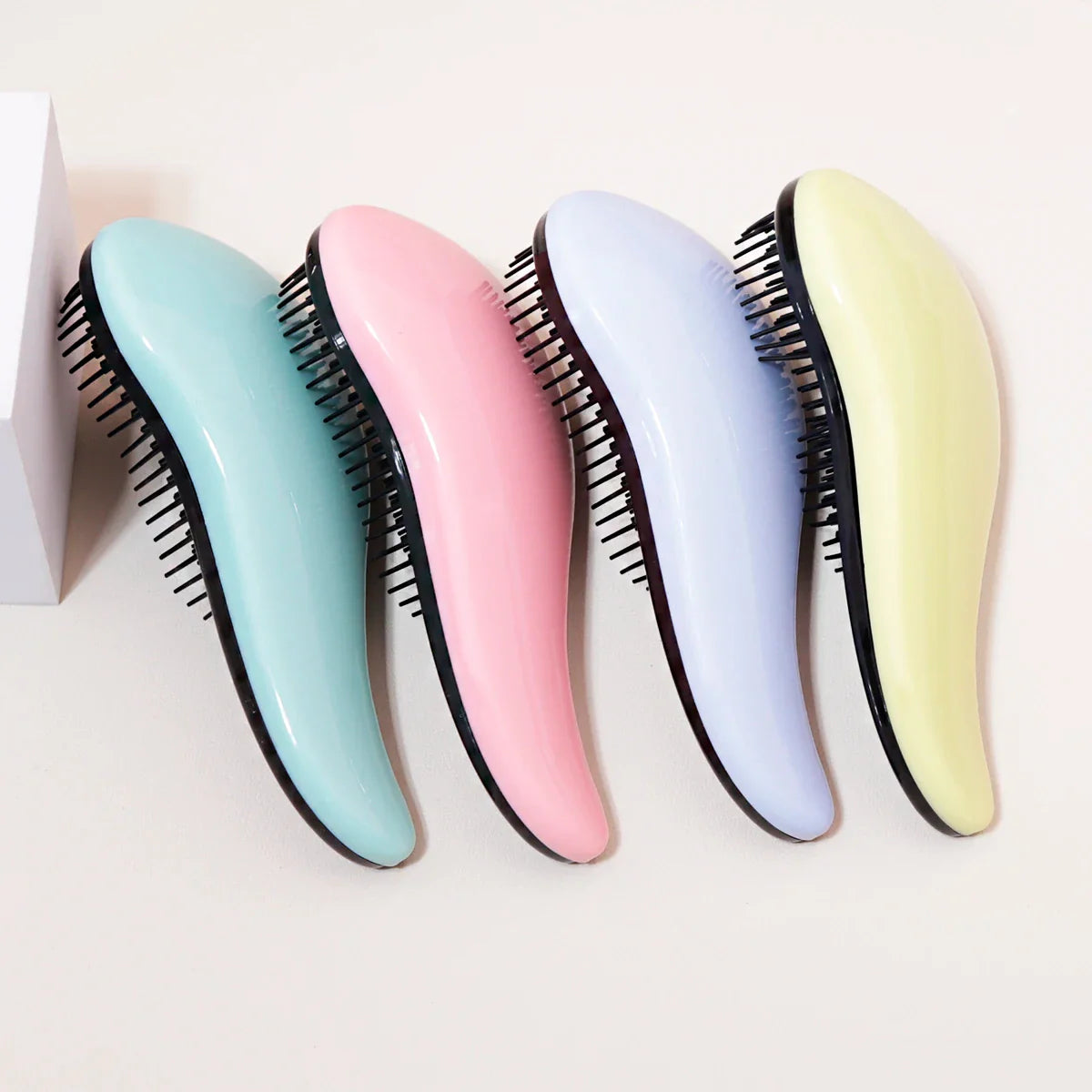 Antistatic Loop Brush for Wigs & Curly Wet Hair | Salon