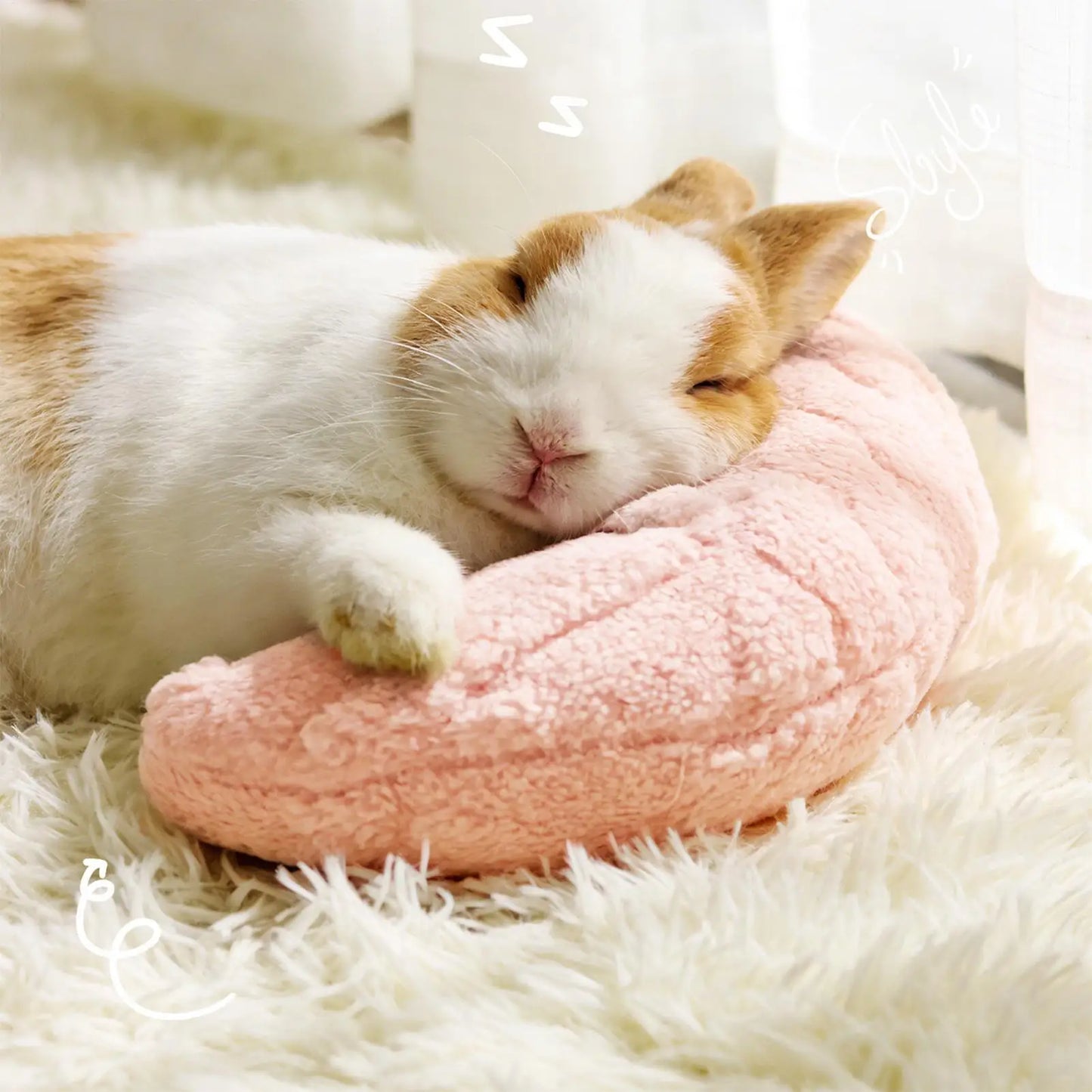 Moon Shape Plush Pet Pillow for Hamsters, Bunnies & Small Animals
