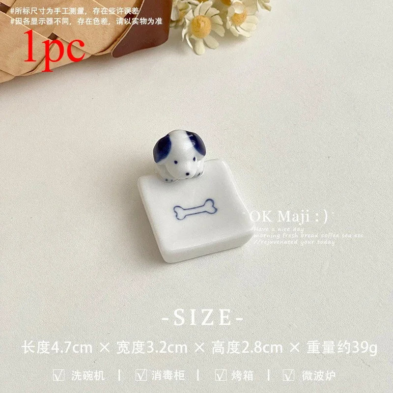 Japanese Cat Dog Chopstick Holder Bone China Chopstick Holder Blue White Hand Painted Dining Table Ornament Chopstick Holder New Peaceful Pleasures Health and Wellness 1pc Dog