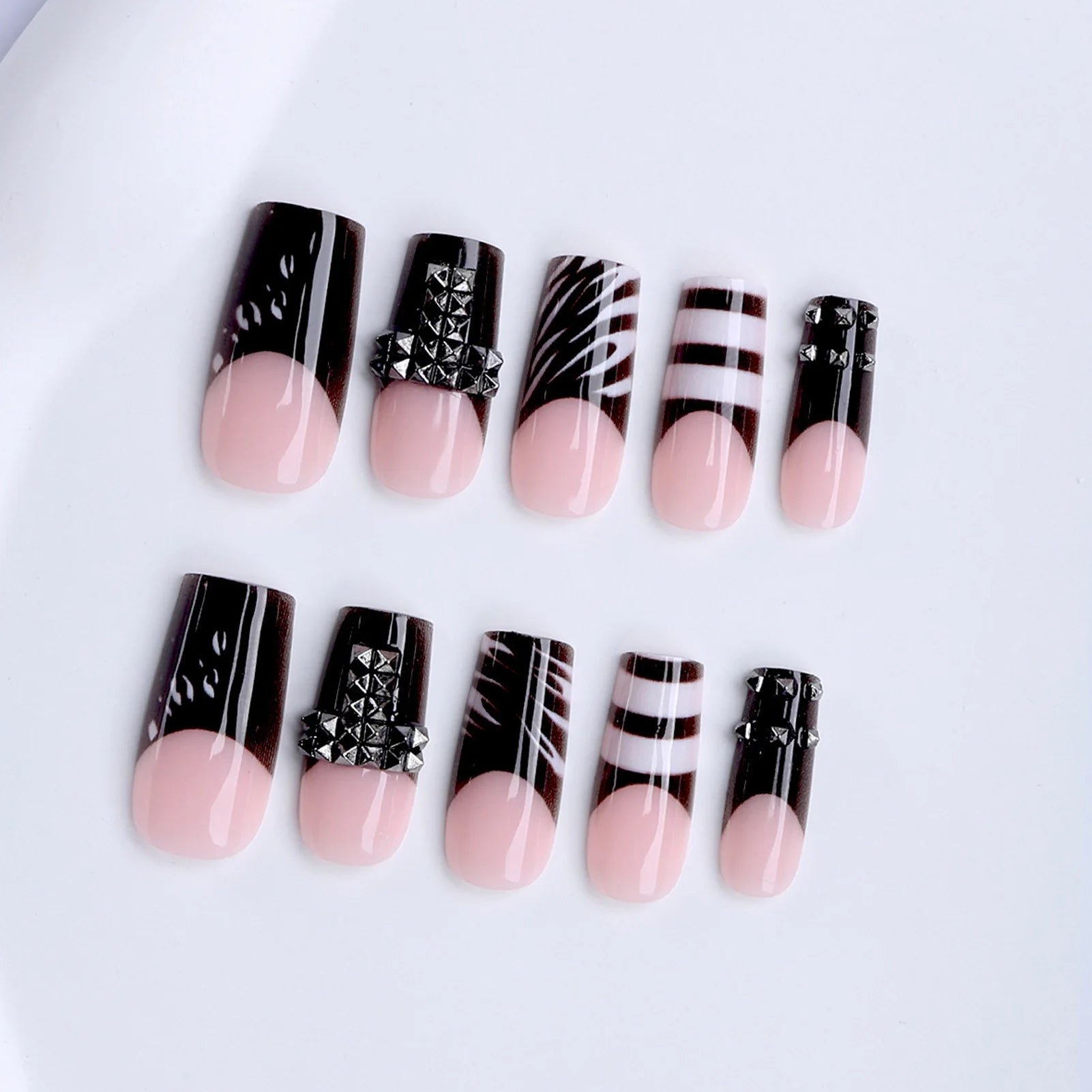 24pcs Dark Style French Square Fake Nails Press On Nails Metal Decor Wearable Black Gothic Punk Halloween False Nail Tip Durable Peaceful Pleasures Health and Wellness
