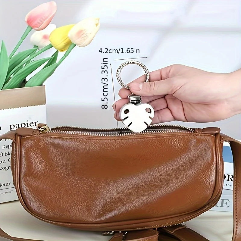 Travel Clip Bag Multi-function Sunflower Leaf Shape Pendant