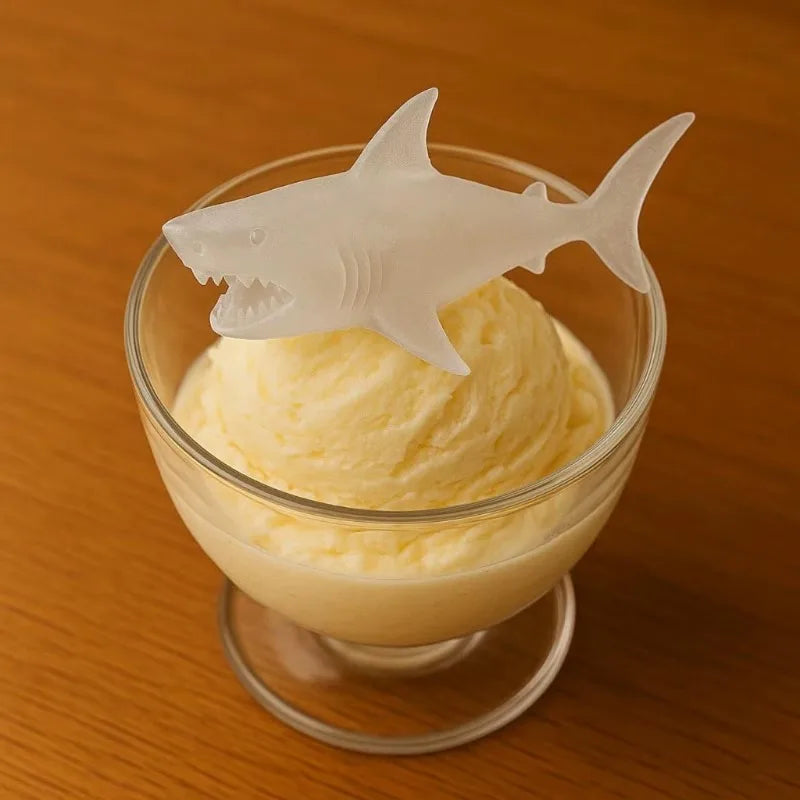 3D Shark Ice Mold – Silicone Whiskey & Cocktail Ice Tray