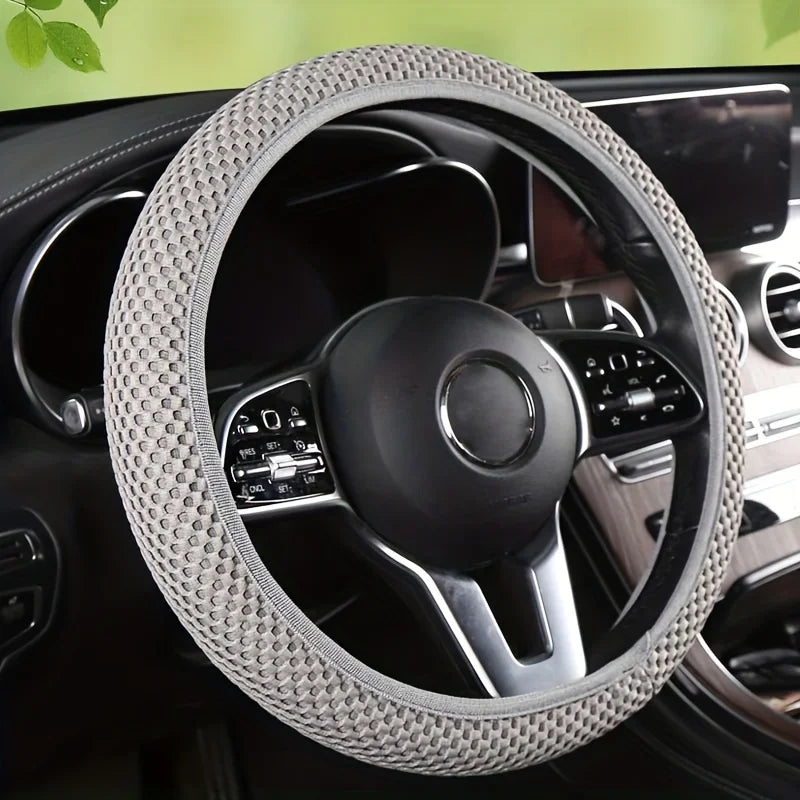Universal Ice Silk Steering Wheel Cover – Breathable Non-Slip