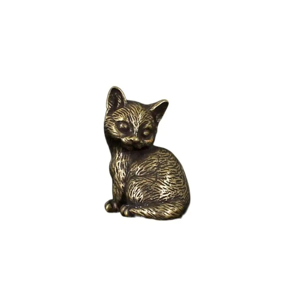 Brass Cat Figurine – Retro Mini Metal Tea Pet Statue Decor
