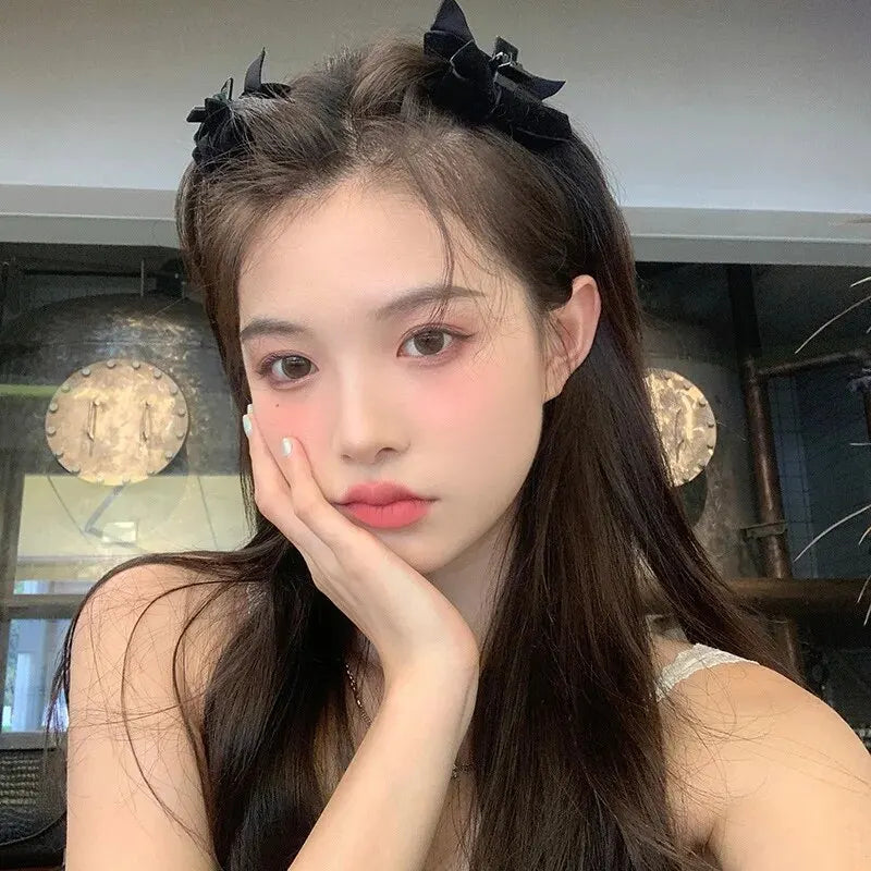 2pcs Black Bow Small Grab Clip Women's Autumn And Winter Vintage Velvet Bangle Clip Hair Clip Style Princess Hair Clip Headwear Peaceful Pleasures Health and Wellness
