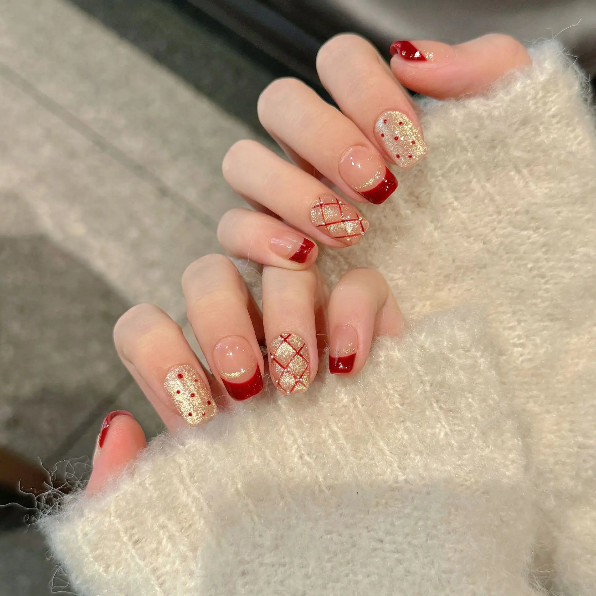 Handmade Press on Nails Shiny Cat Eye French Dot Grid Fake Nail Tips Women Girl Wearable Red New Year Sweet Korean False Nails Peaceful Pleasures Health and Wellness XS