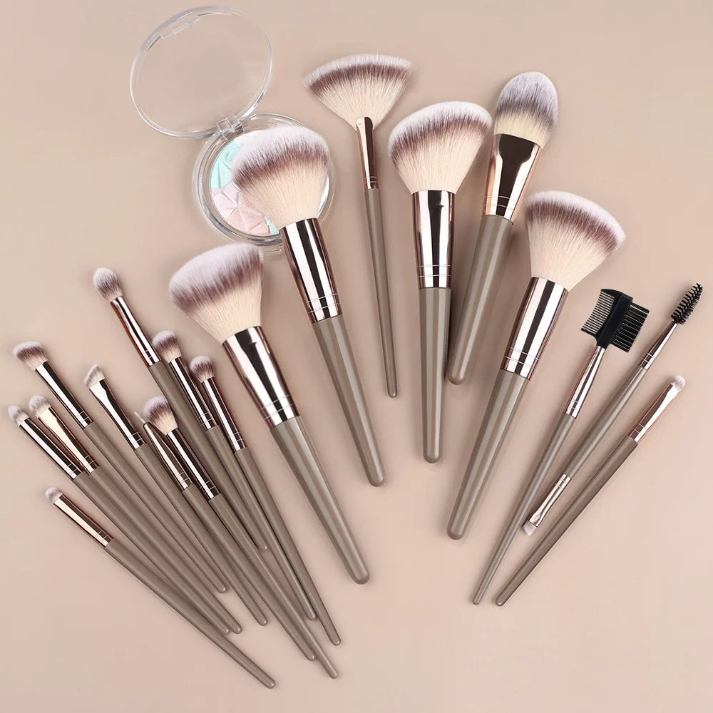RUNTOIN Soft Fluffy Makeup Brush Set 3–20 Pcs | Blush & Foundation