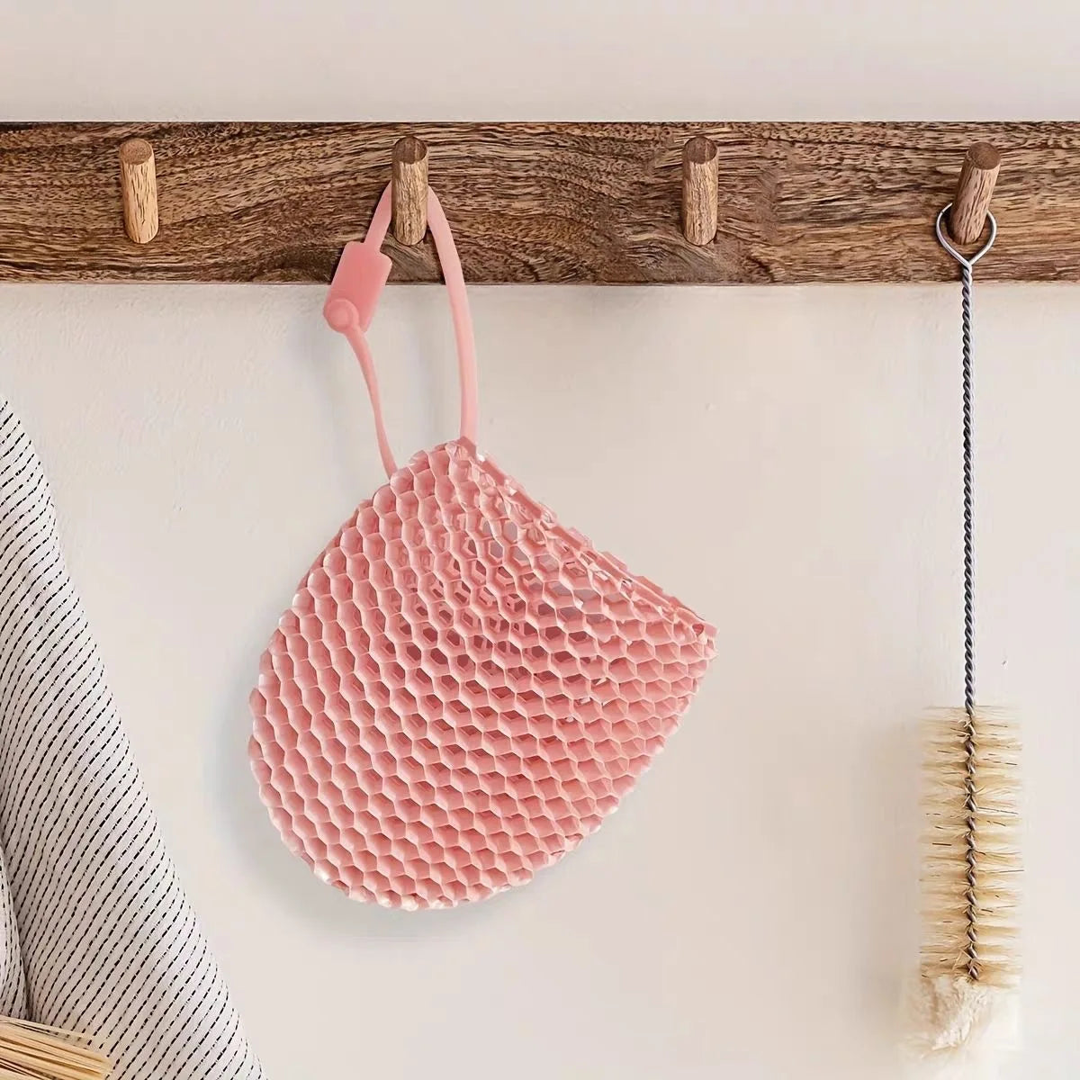 Exfoliating Shower Glove – Honeycomb TPU Body Scrubber Mitt