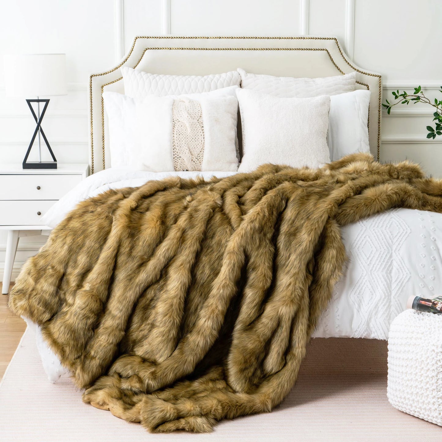 Battilo Faux Fur Throw Blanket – Soft Fluffy Luxury King Size