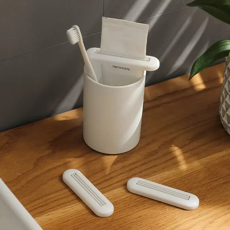 Manual Toothpaste Tube Squeezer & Roller Clip | No-Waste
