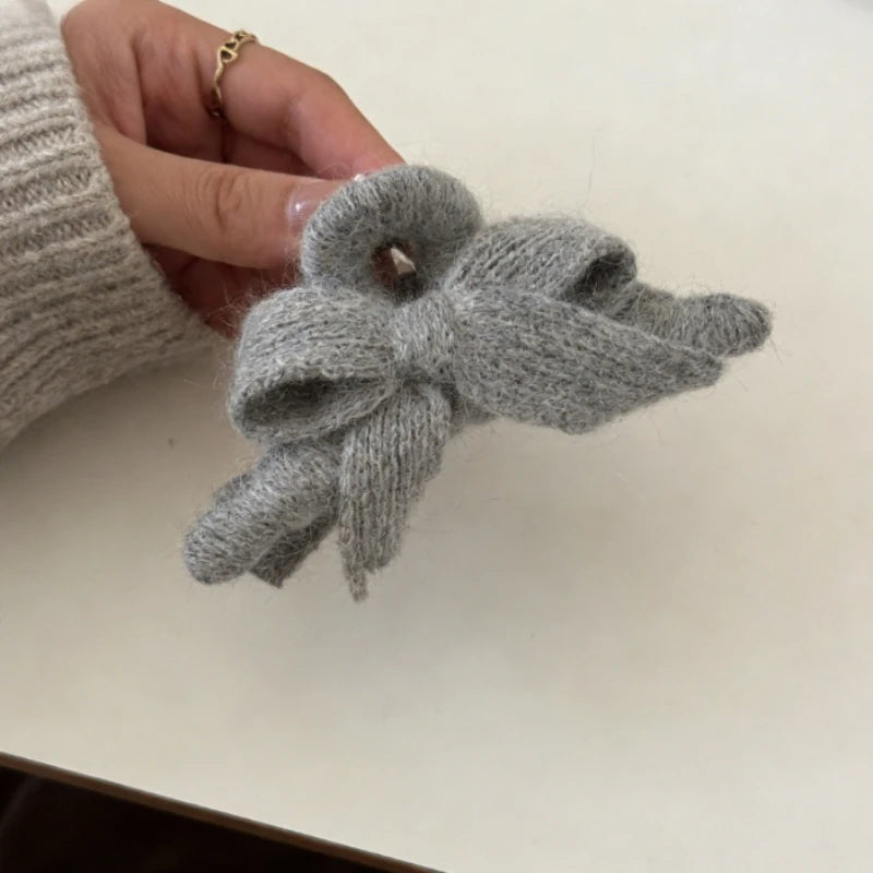 Minimalist Autumn Winter Plush Knit Bow Shark Clip Back Head Hair Claw Elegant Premium Temperament Hair Clip Fashion Accessories Peaceful Pleasures Health and Wellness