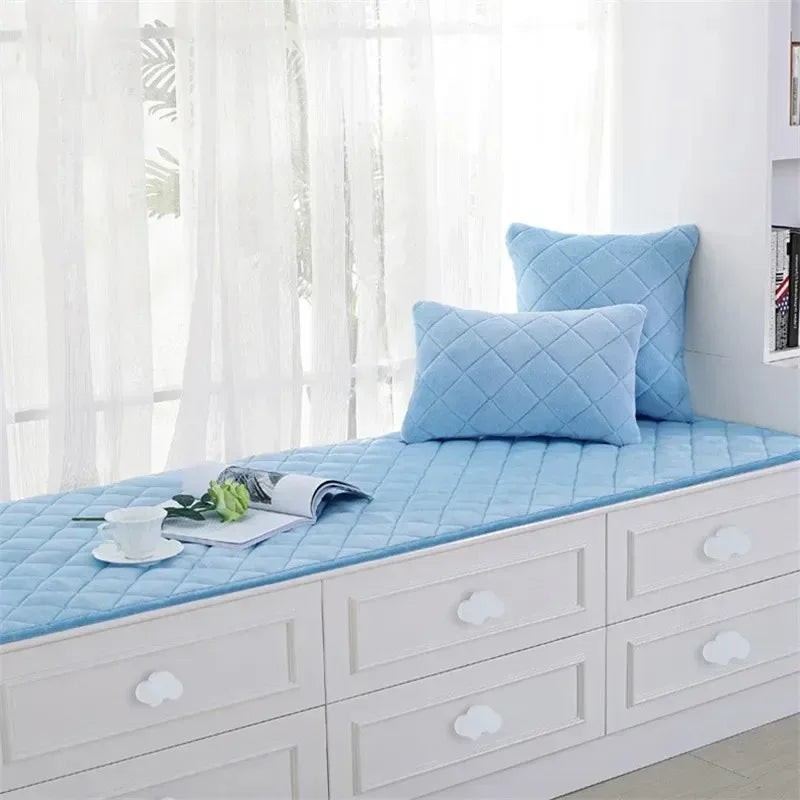 Cartoon Cloud Cabinet Knobs & Drawer Pulls for Kids' Rooms