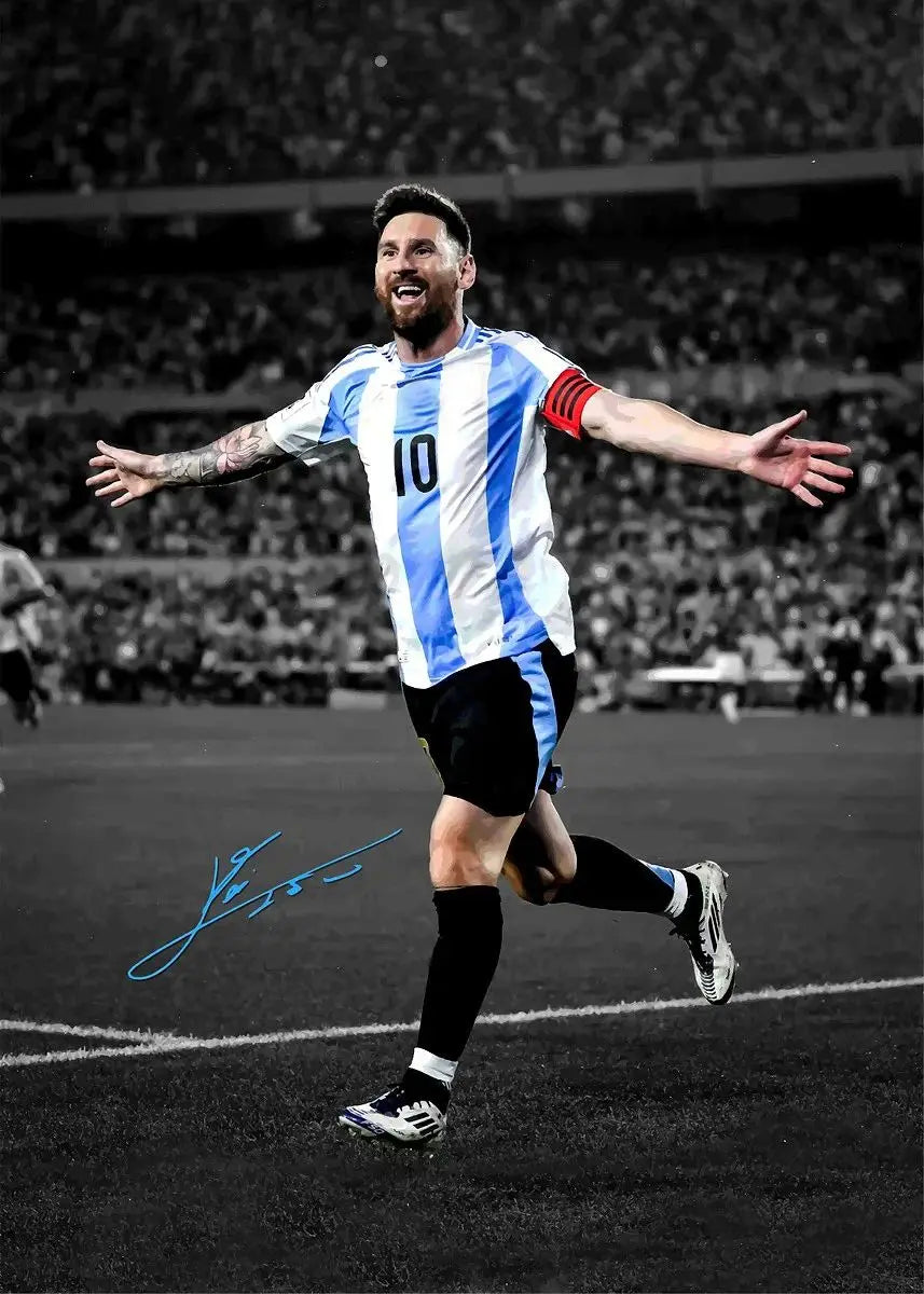 Soccer Player Canvas Wall Art Print | Football Portrait Poster Canvas Wall Art Peaceful Pleasures Health and Wellness 6 50x70cm Unframed
