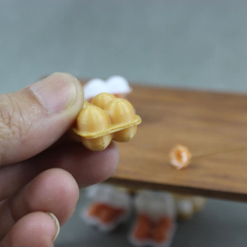 1:12 Dollhouse Miniature Egg Tray with Eggs – Kitchen Decor