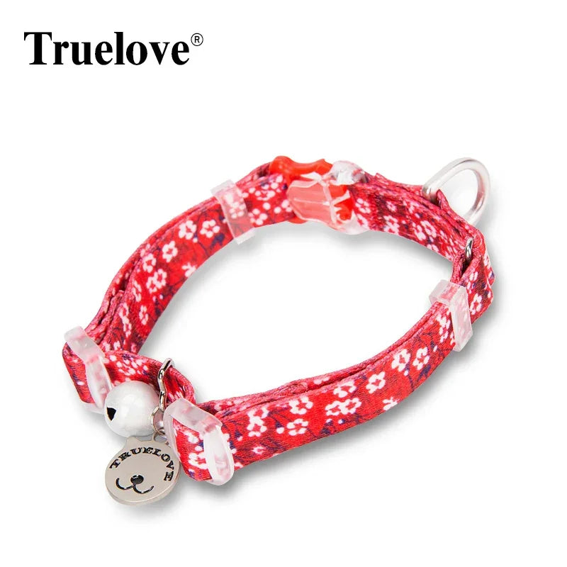 Truelove Floral Pet Collar with Bell & Nameplate – TLC5312 Peaceful Pleasures Health and Wellness Poppy Red S China Mainland