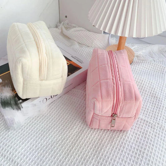 Cute Plush Velvet Makeup Bag | Portable Travel Cosmetic Pouch Cosmetic Travel Bag Oasis Select