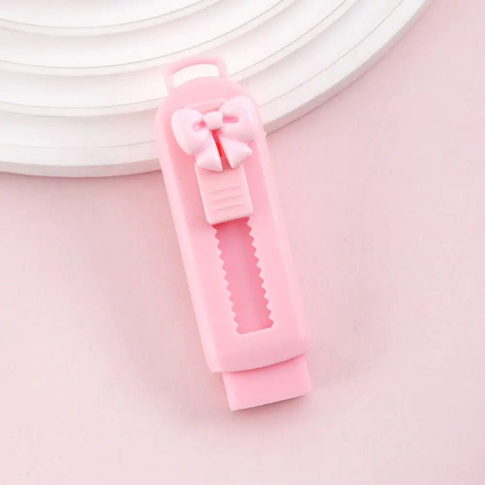 Cute Push-Pull Retractable Eraser for Kids – Cartoon Design