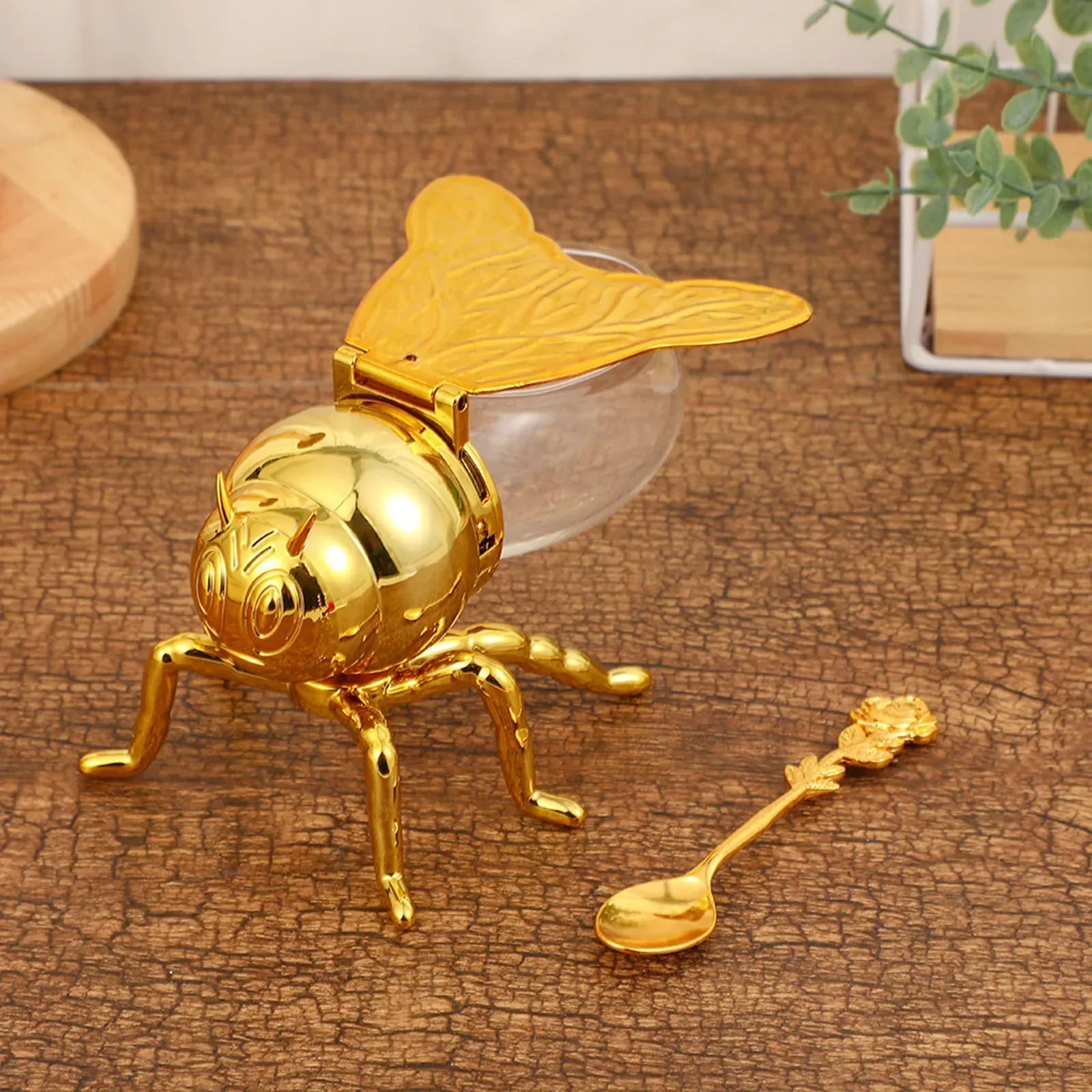 Creative cartoon Bee Shaped Seasoning Jar Honey Pot with Spoon for Kitchen Decor Festive Parties condiments oil Storage Holder Peaceful Pleasures Health and Wellness