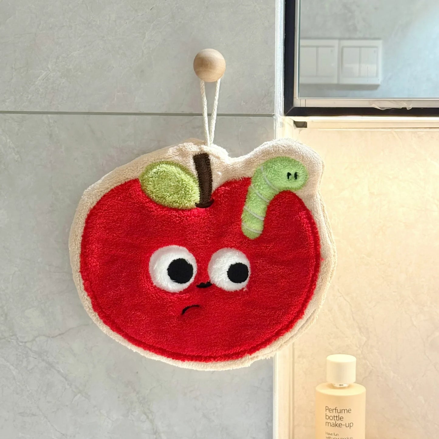 Apple Hand Towel Quick-drying and Water-absorbing Hanging Cute Coral Velvet Towel Thickened Kitchen Bathroom Small Square Towel Peaceful Pleasures Health and Wellness