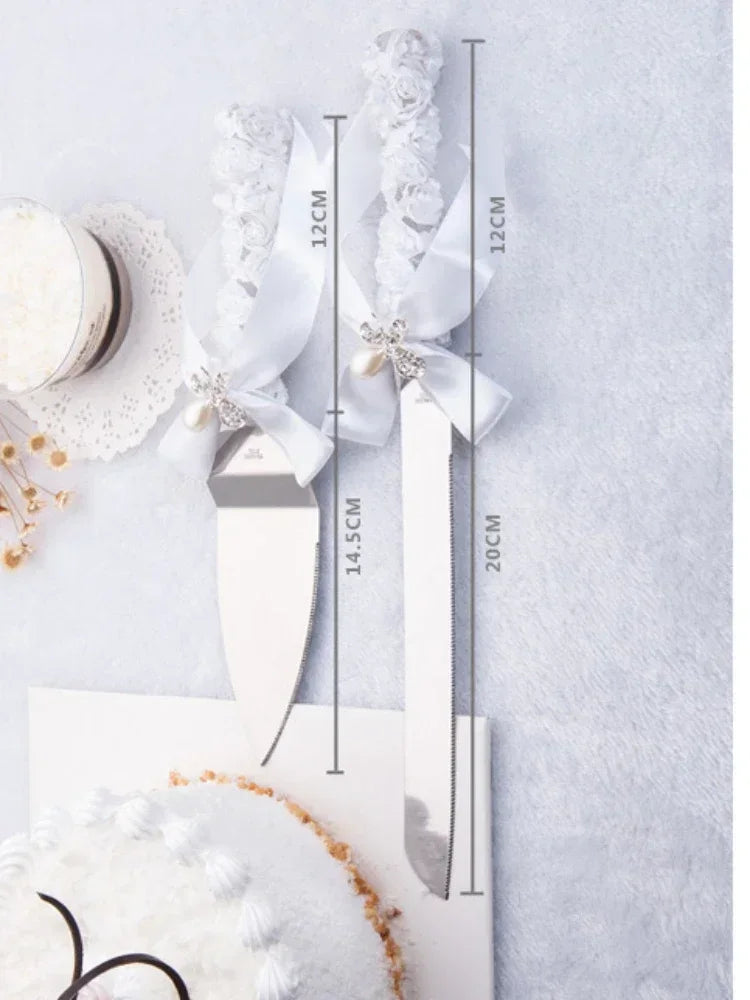 European Knife and Fork Set Gift Cake Knife and Spatula Diamond Bow Design Luxurious Wedding Souvenir Peaceful Pleasures Health and Wellness