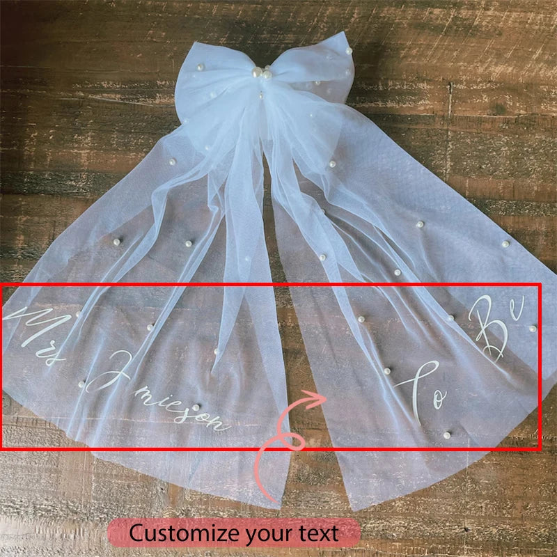 Personalised Pearl Bow Bridal Veil – Bachelorette & Hen Party Gift