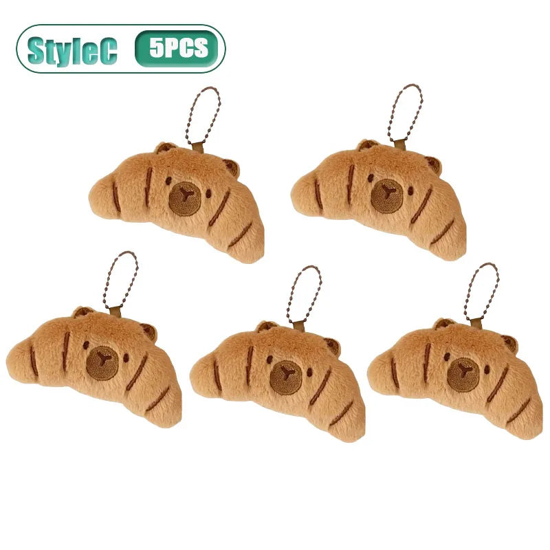 Capybara Plushie Keyring – Cute Anime Bread Topper Fluffy Toy