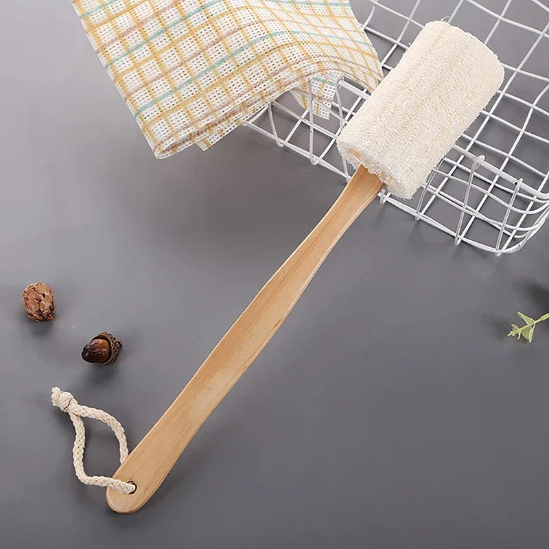 Natural Loofah Bath Brush – Long Wooden Handle Body Scrubber