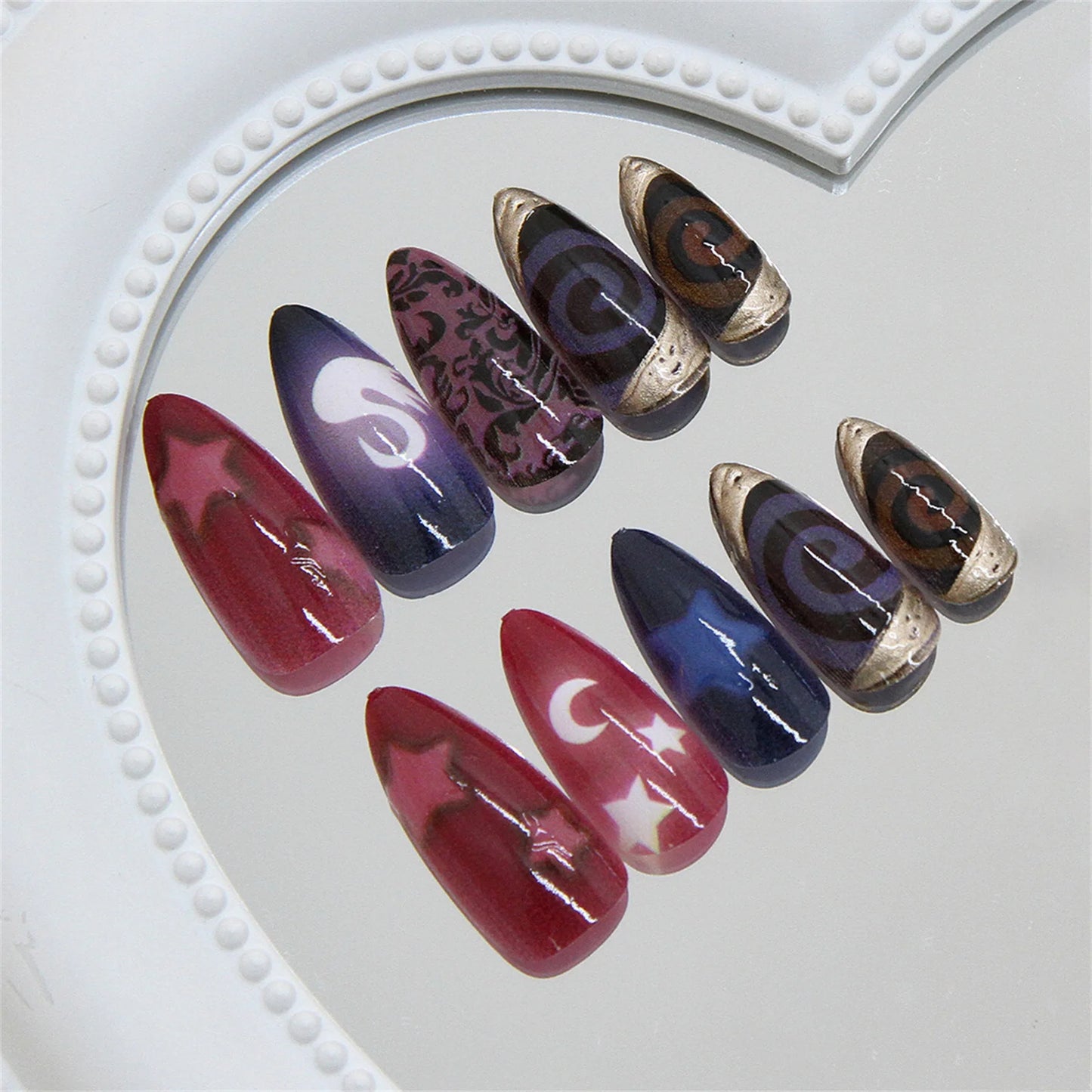 Y2K Almond Press-On Nails | 3D Gold Star Moon | 24pcs
