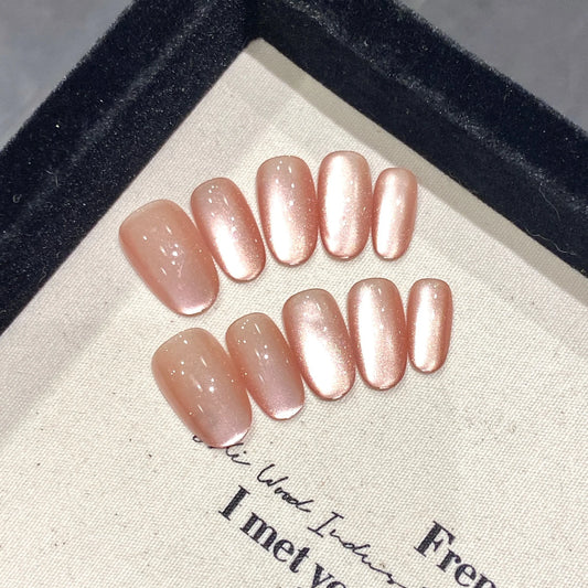 Handmade Press on Nails Sweet Nude Pink Color Cat Eyes Shiny Design Fake Nails for Women Girl Wearable Short Round False Nails Peaceful Pleasures Health and Wellness XS
