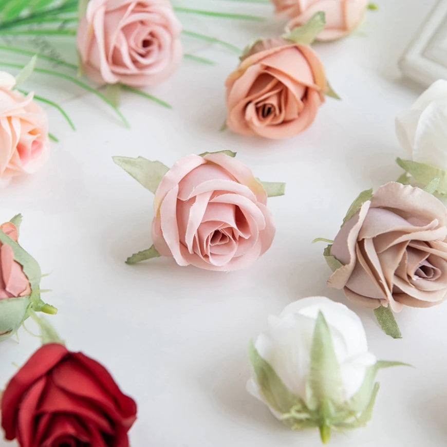 Artificial Silk Rose Heads 25/50 Pack – Wedding & DIY Décor