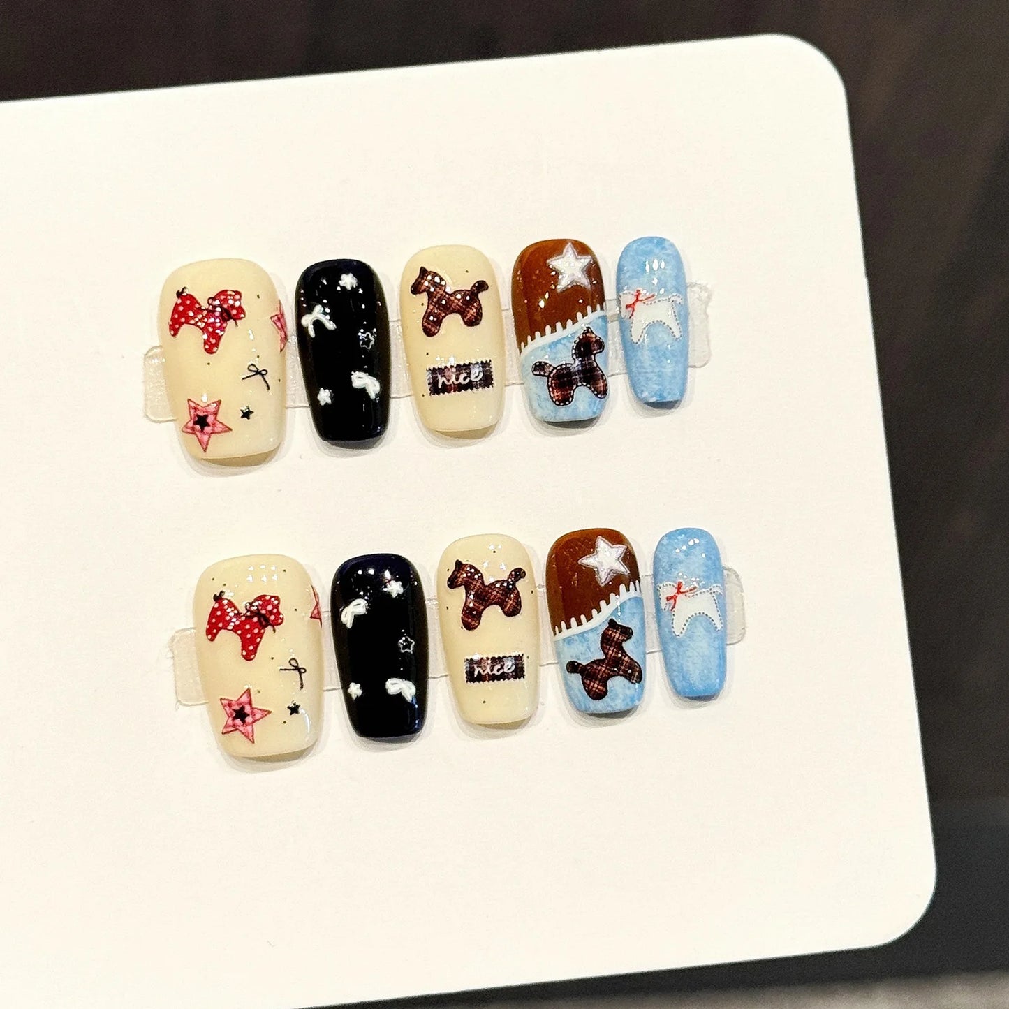 Handmade Press On Nails Cute Snowman Red Berry Fake Nails Removable Short Oval Fashion Glitter Cat's Eye False Nails With Design Peaceful Pleasures Health and Wellness S 1