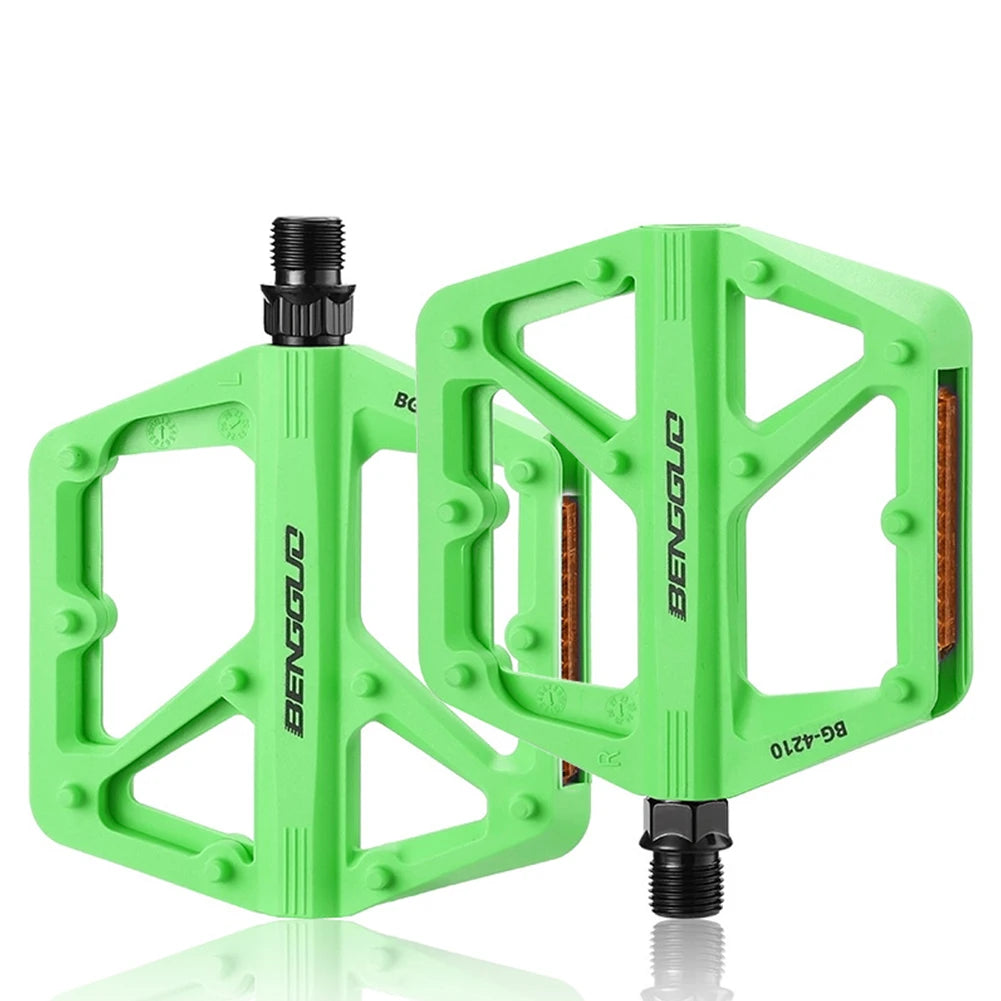 Ultralight Nylon Bike Pedals with Reflector – Double DU Bearing Peaceful Pleasures Health and Wellness Green france