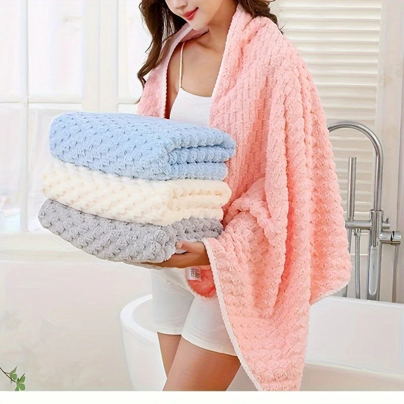 Bamboo Charcoal Coral Velvet Bath Towel – Thick & Absorbent