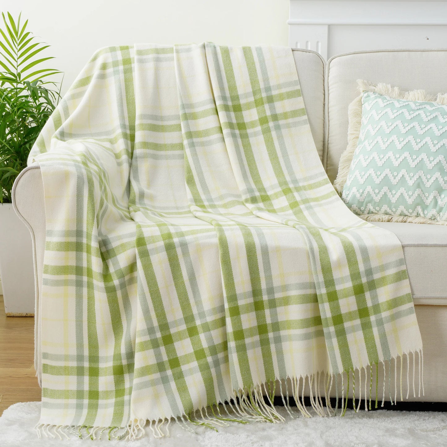 Battilo Plaid Knit Throw Blanket | Beige Tassel Sofa Blanket