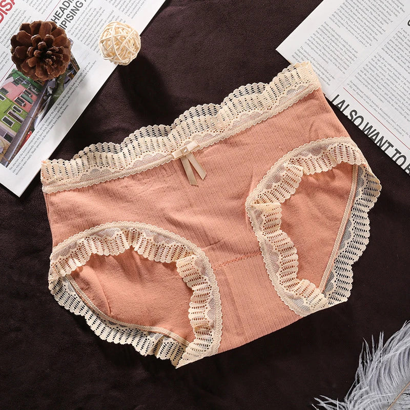 Women's Lace Seamless Briefs | Cotton Crotch Mid-Waist Panties