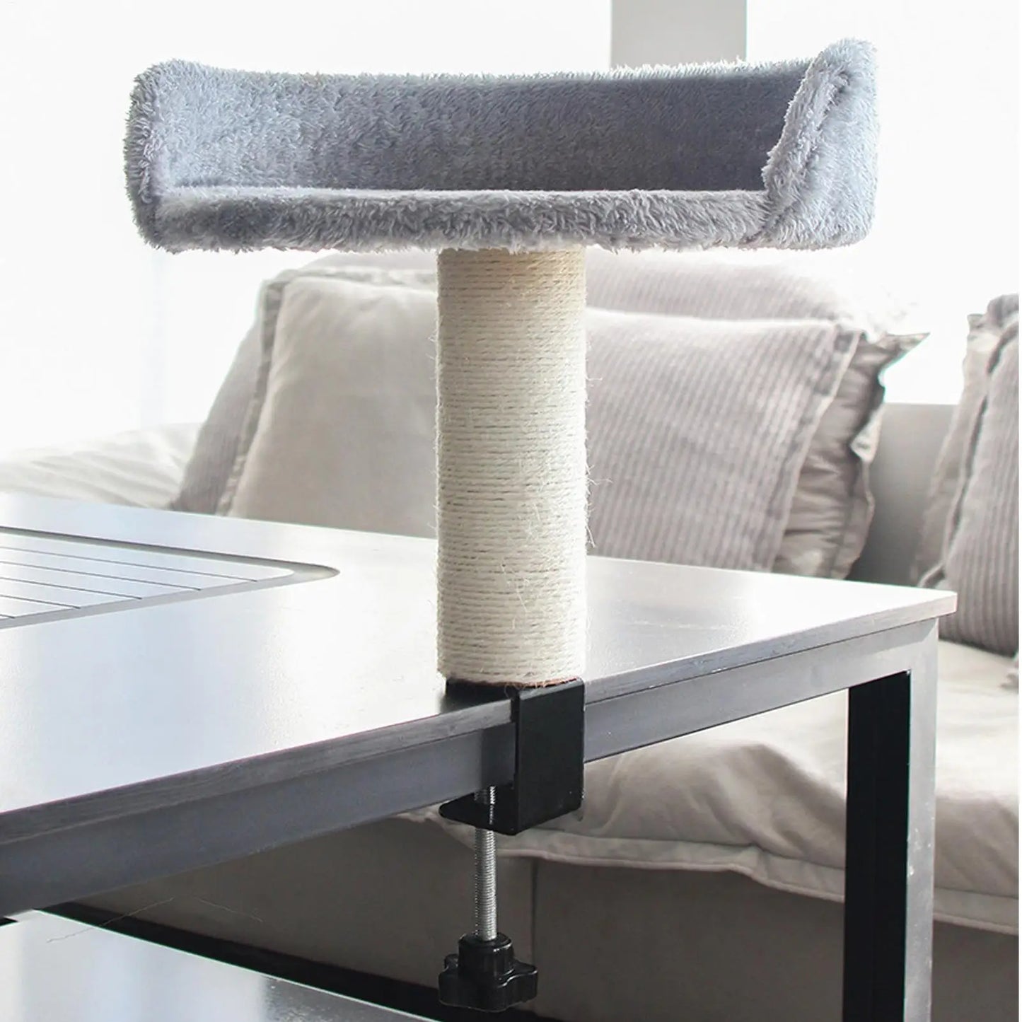 Desk Clamp Cat Bed – Space-Saving Hammock Perch & Soft Pad