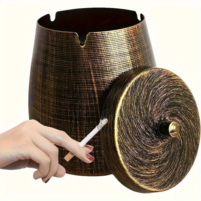 Windproof Metal Ashtray with Lid – Smokeless Indoor & Outdoor