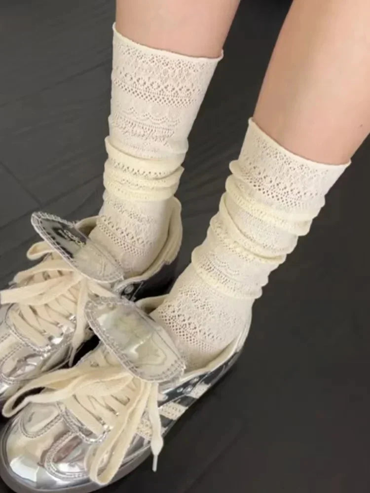 Lolita Sweet White Pile Socks Women Mesh Hollowed Out Thin Nylon Silk Retro Flower Lace Socks Ladies Transparent Crew Socks Peaceful Pleasures Health and Wellness 1pair One Size