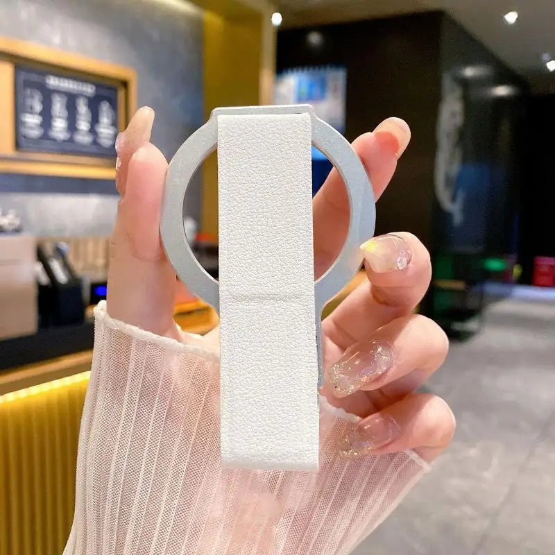 360° Magnetic Phone Grip Stand – Alloy & Silicone Finger Strap