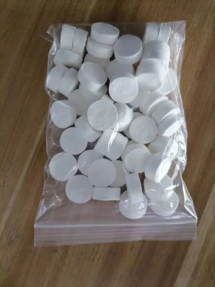 50-Pack Disposable Compressed Coin Towels for Travel & Camping