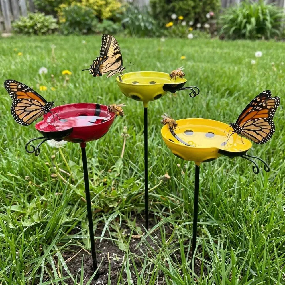 Bee Watering Station Iron Art Garden Stake – Rust-Resistant