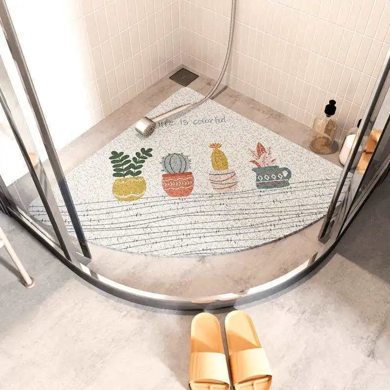 Fan-Shaped Anti-Slip Bathroom Mat – Cartoon Curved Suede Rug