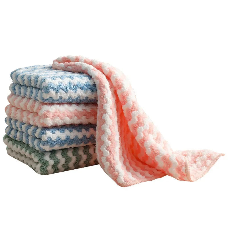 Quick-Dry Microfiber Towels – Absorbent Bath & Kitchen Cloths