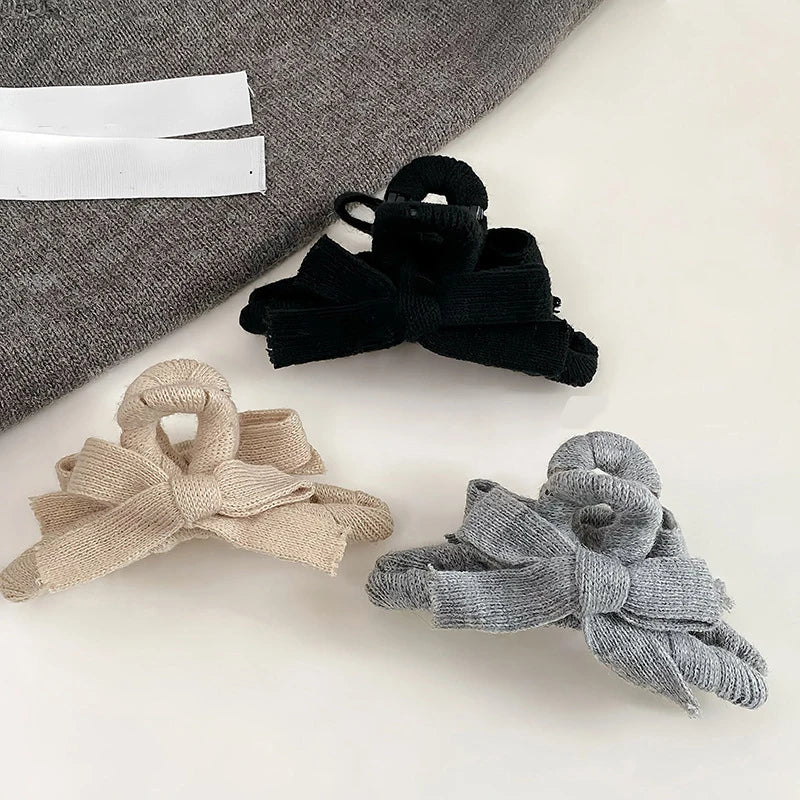 Minimalist Autumn Winter Plush Knit Bow Shark Clip Back Head Hair Claw Elegant Premium Temperament Hair Clip Fashion Accessories Peaceful Pleasures Health and Wellness