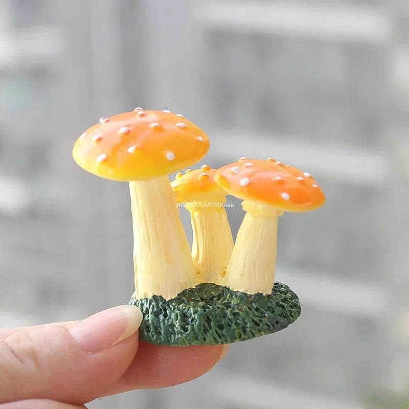 Mini Resin Mushroom Shaped Statue Waterproof Miniature Gifts for Patio Bonsai Dollhouse Fairy Garden Desk Decoration Home Decor Peaceful Pleasures Health and Wellness