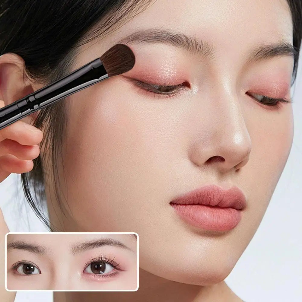 Eyeshadow Brush – Precision Blending & Contouring Makeup Tool