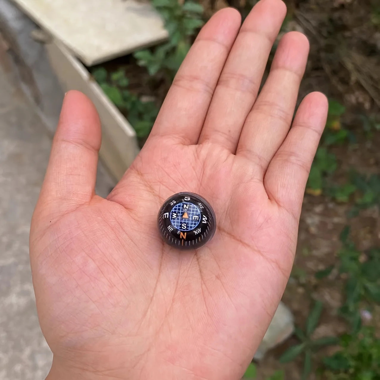 Black Plastic Directional Sphere Ball Compass Outdoor Navigation