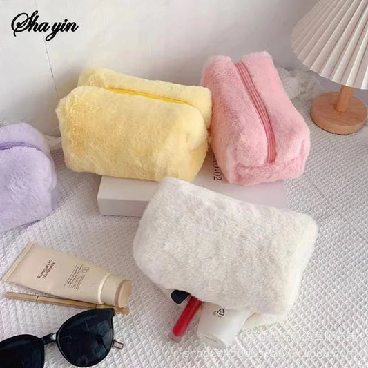 Velvet Makeup Bag – Large Capacity Cosmetics Pouch for Women Cosmetic Bag Oasis Select