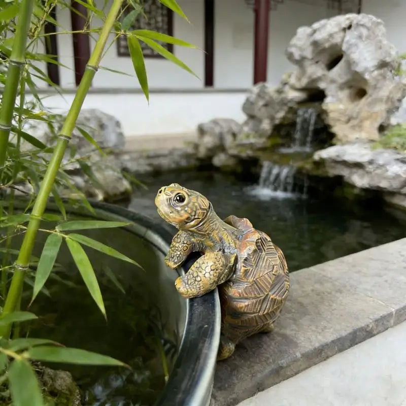 Resin Hanging Turtle Statue | Plant Pot Hanger & Garden Decor